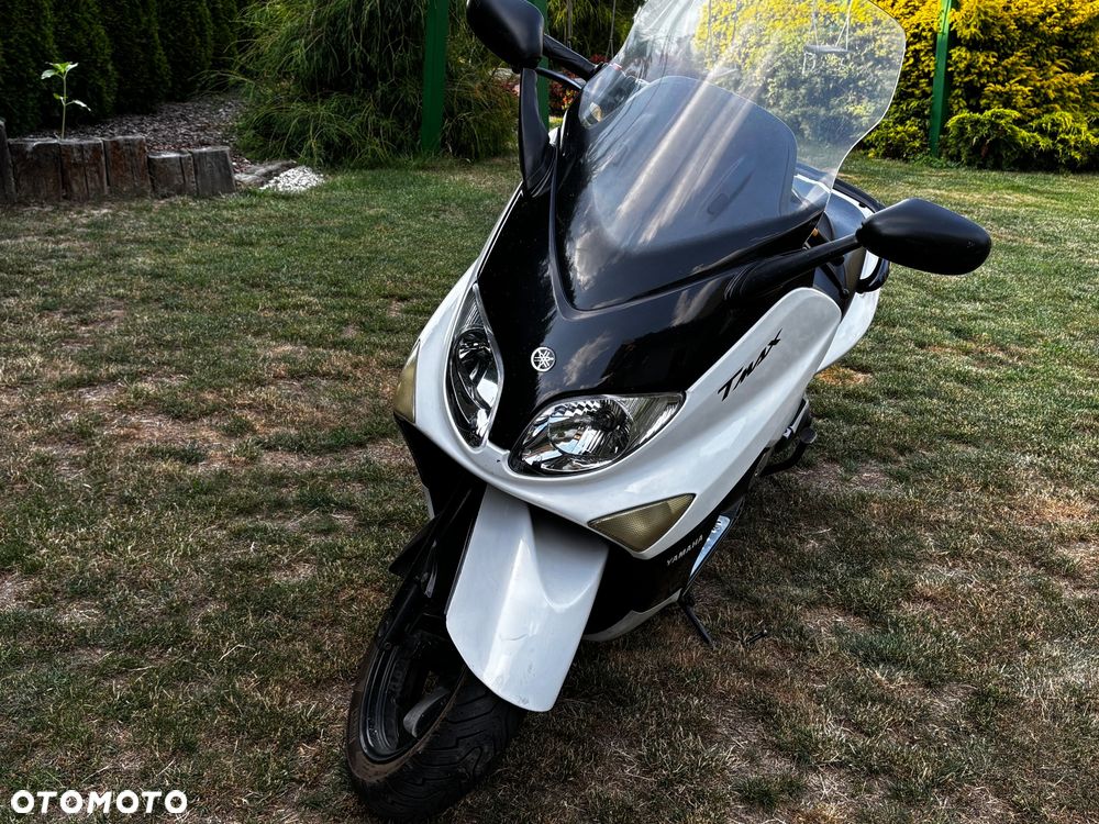 Yamaha Tmax - 10