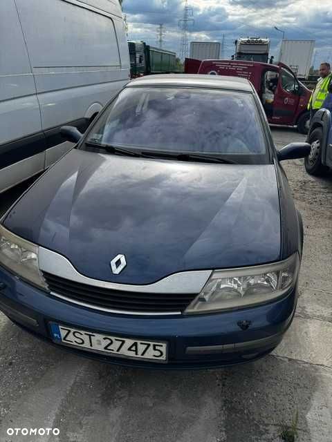 Renault Laguna - 1