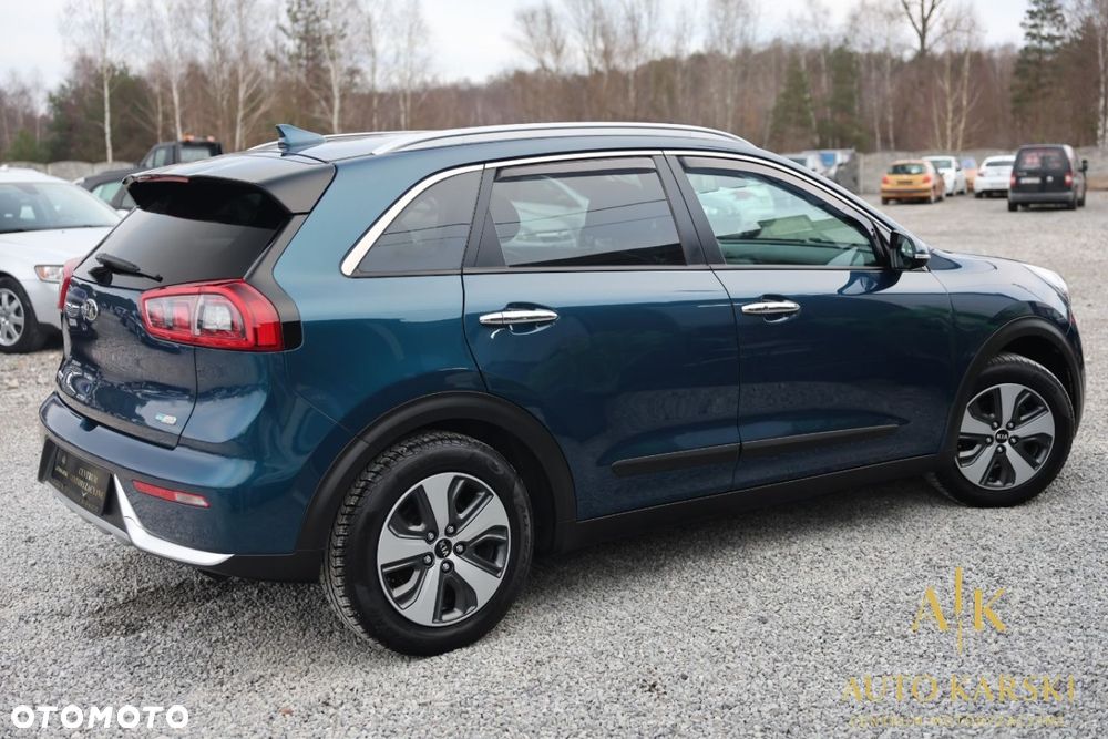 Kia Niro - 36