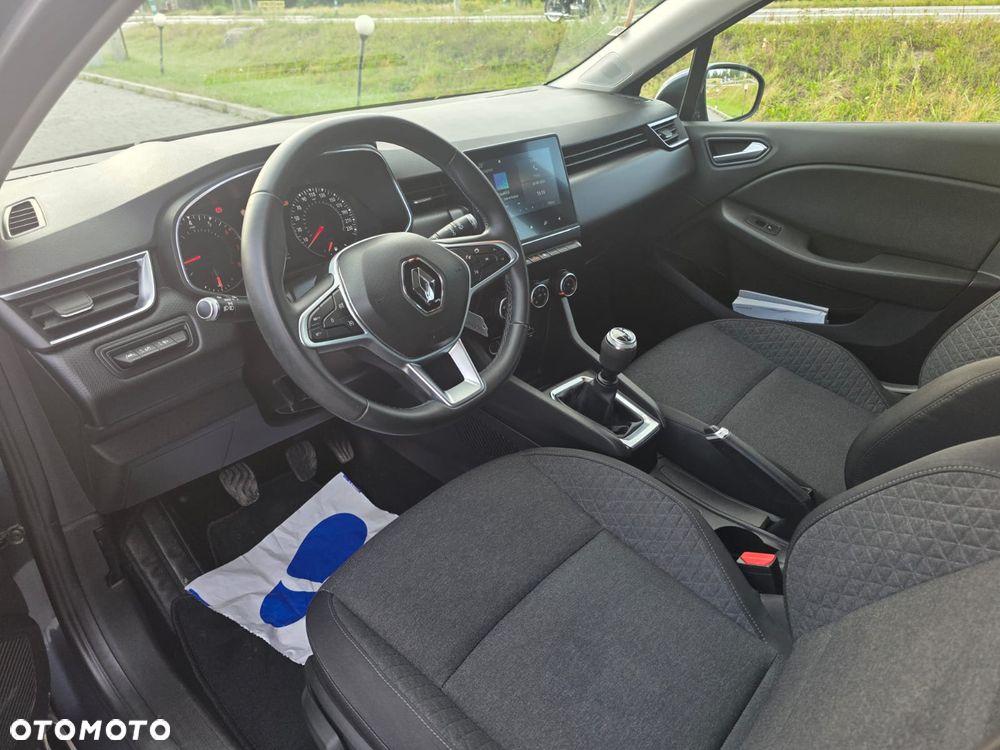 Renault Clio - 14