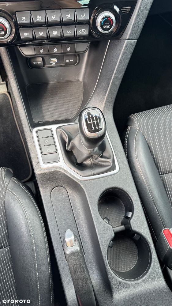 Kia Sportage 1.6 T-GDI Black Edition 2WD - 9