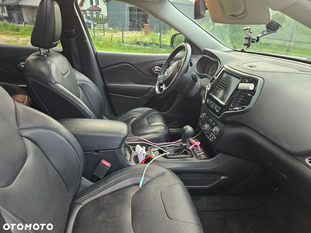 Jeep Cherokee 3.2 V6 Active Drive I Limited - 22