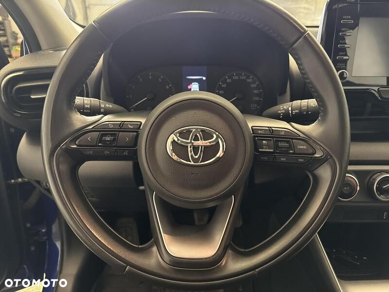 Toyota Yaris - 13