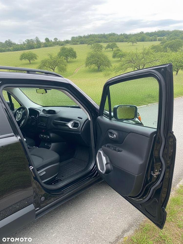 Jeep Renegade 1.6 E-TorQ Sport FWD - 12