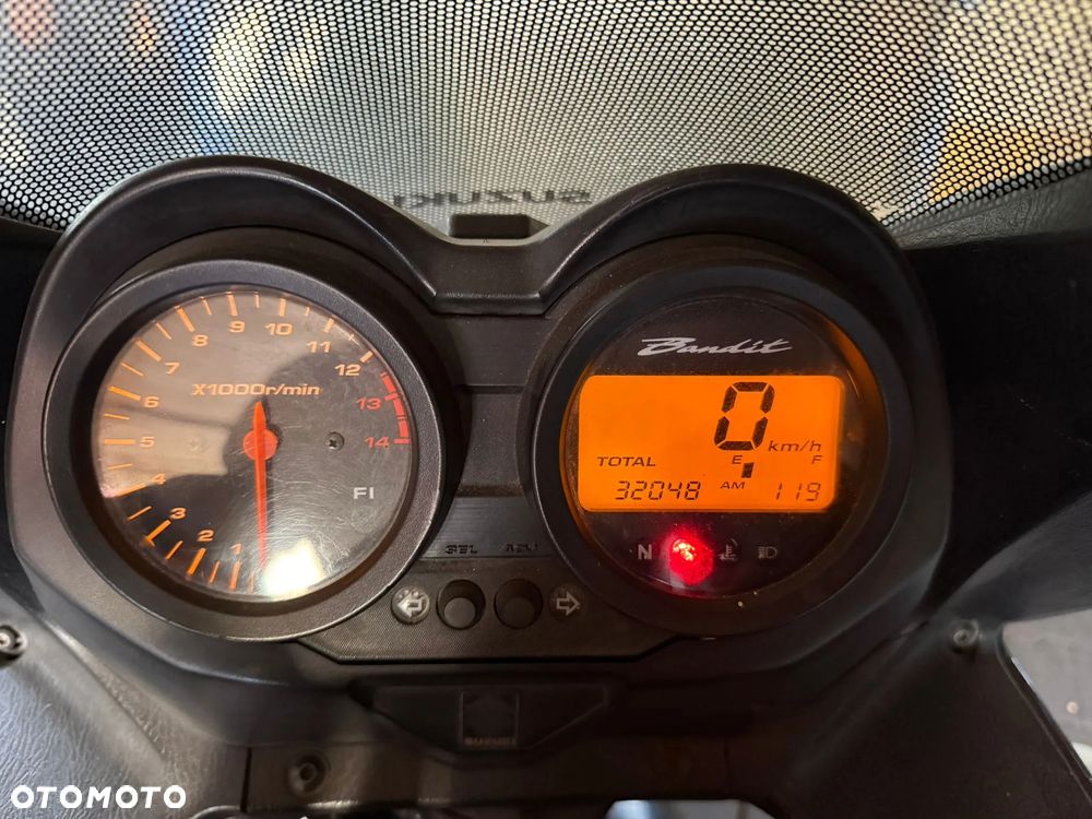 Suzuki Bandit - 7