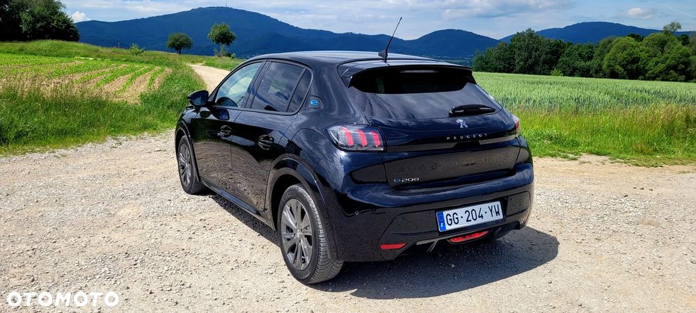 Peugeot 208 Elektromotor 136 GT Pack - 3