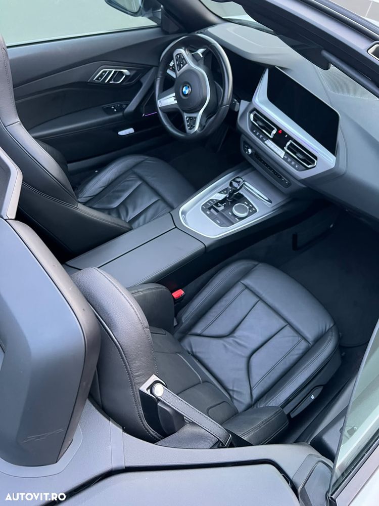 BMW Z4 sDrive30i AT - 4