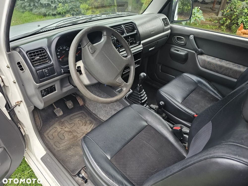 Suzuki Jimny - 10