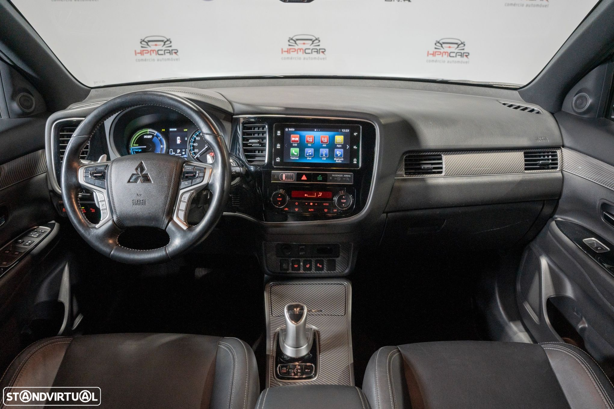 Mitsubishi Outlander 2.4 PHEV Instyle - 11