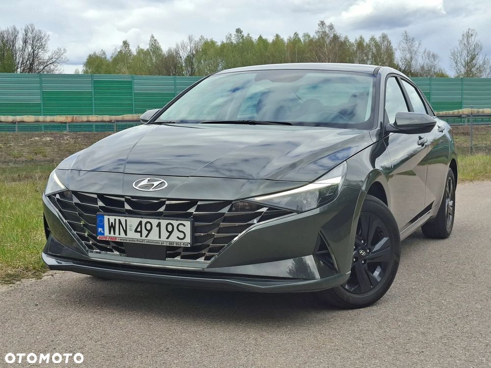 Hyundai Elantra 1.6 Smart CVT - 2