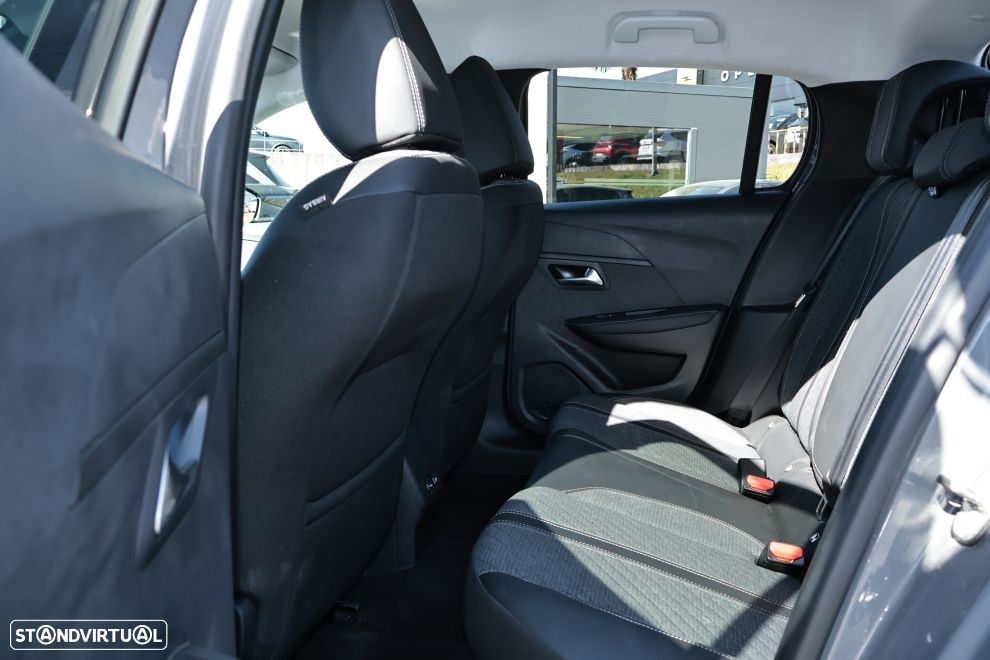 Peugeot 208 1.2 PureTech Allure - 16