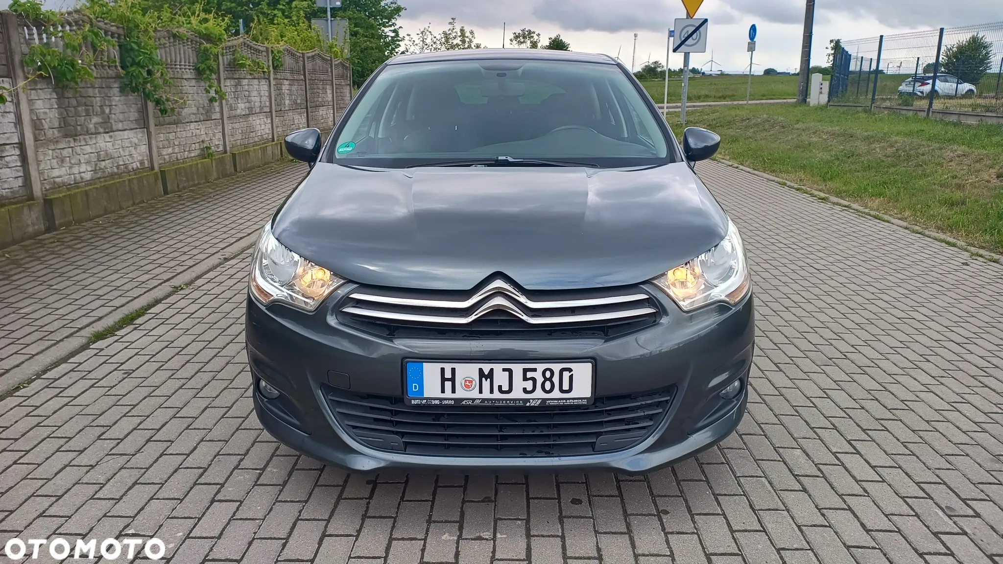 Citroën C4 e-HDi 115 Selection - 3