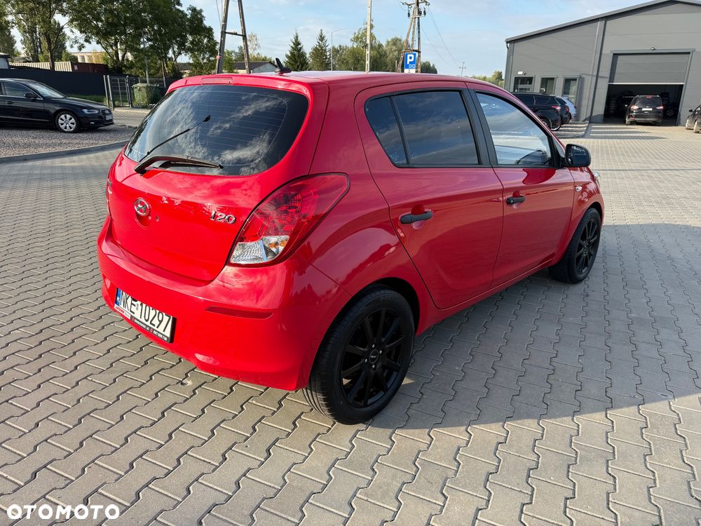 Hyundai i20 1.2 Fifa World Cup Edition - 10