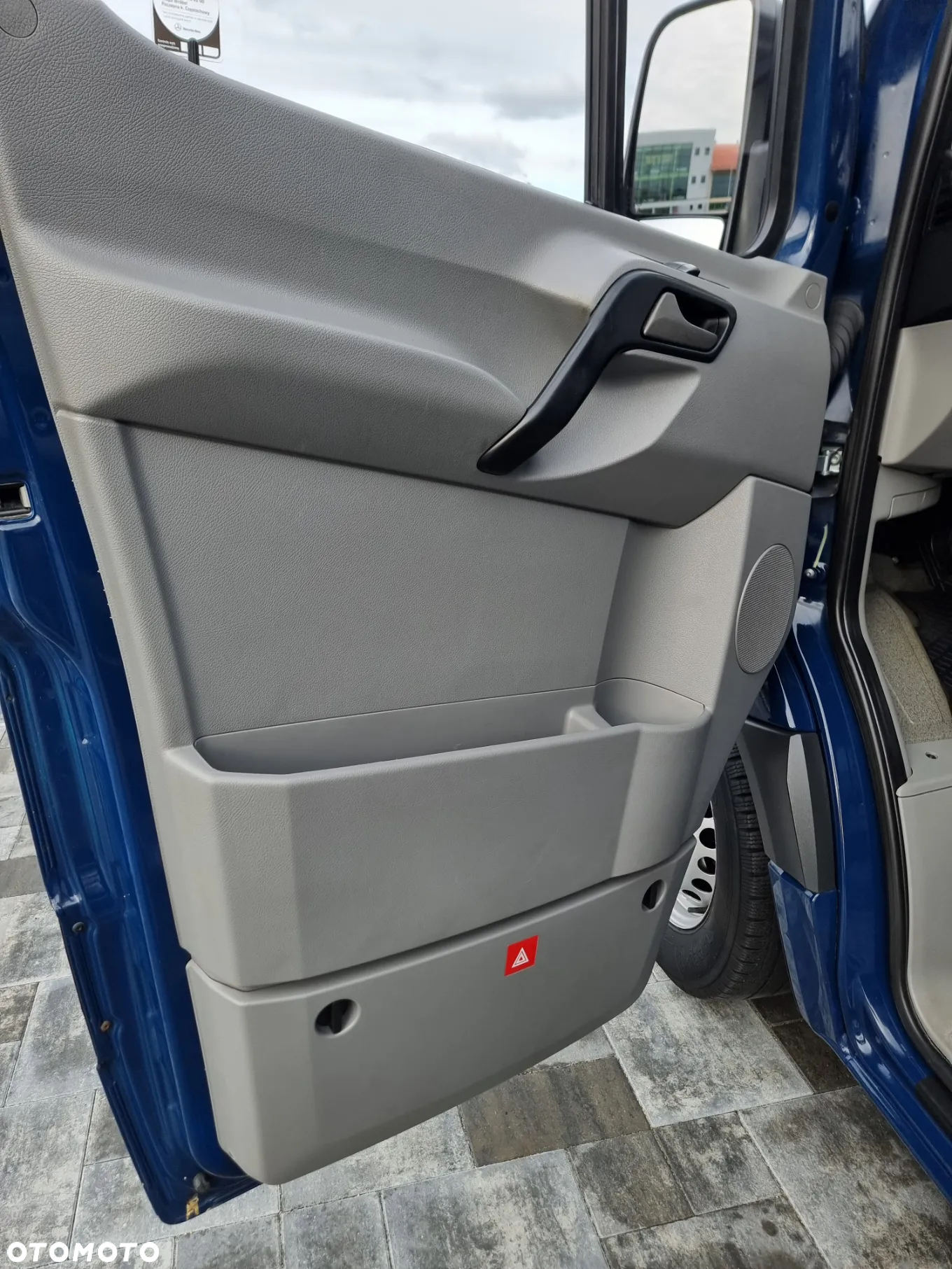 Mercedes-Benz Sprinter - 15