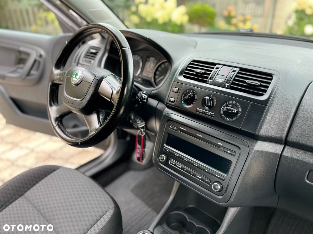 Skoda Fabia - 8
