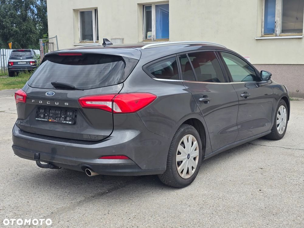 Ford Focus 1.5 EcoBlue STart-Stopp-System TITANIUM - 5