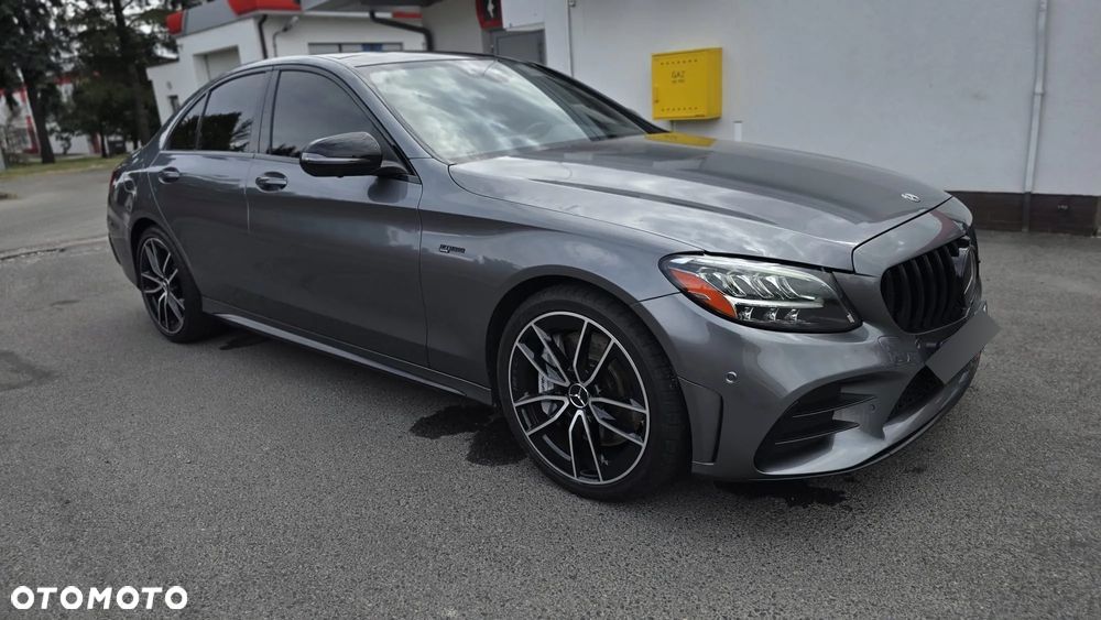 Mercedes-Benz Klasa C AMG 43 4Matic 9G-TRONIC - 17