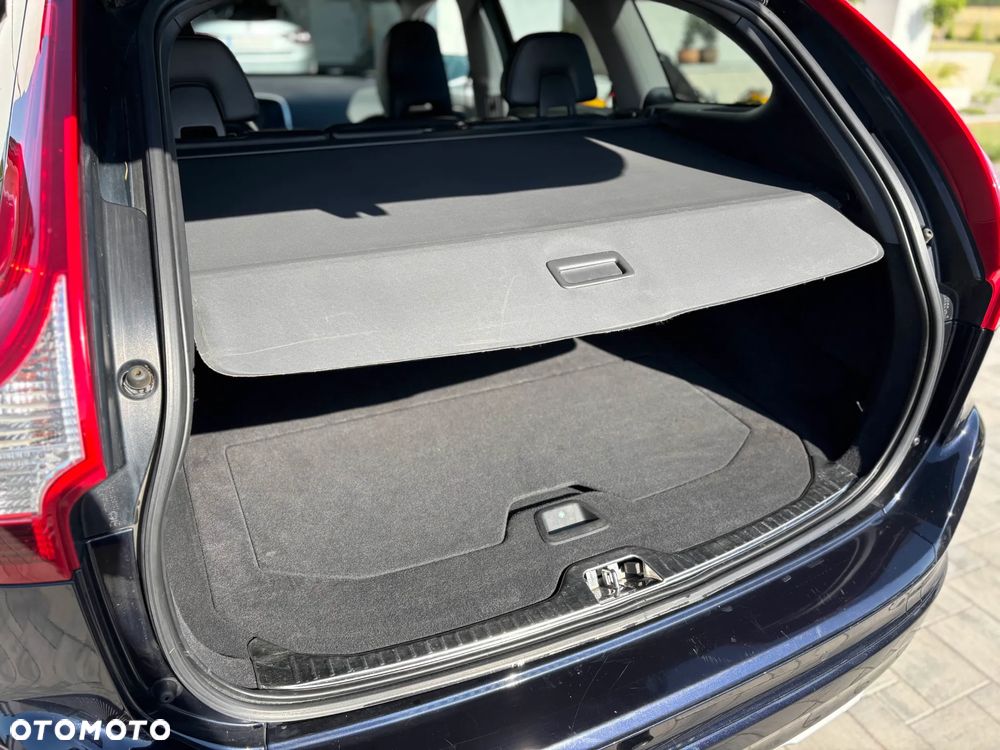 Volvo XC 60 - 21