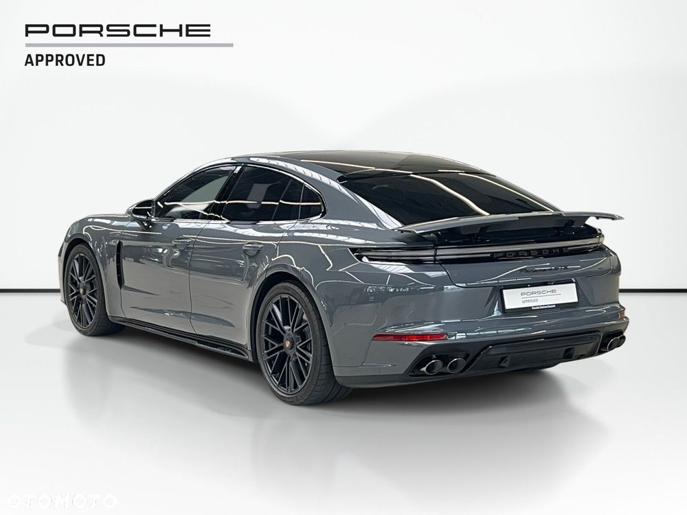 Porsche Panamera GTS - 3