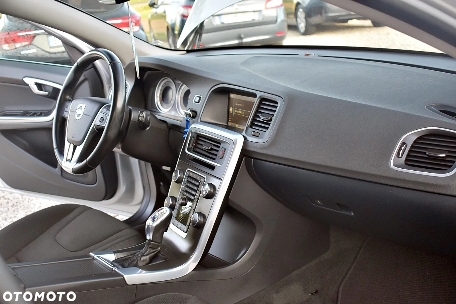 Volvo V60 D3 Geartronic Momentum - 20