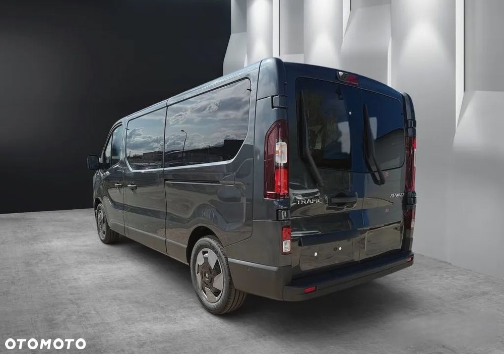 Renault Trafic - 8