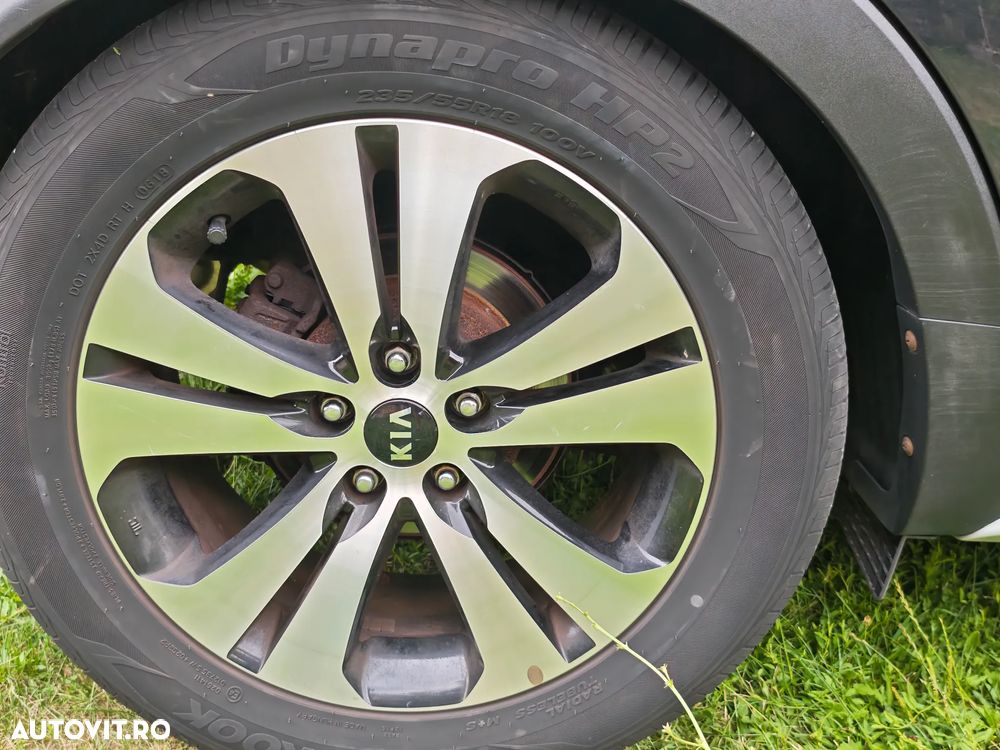 Kia Sportage 2.0 CRDI AWD Dream-Team Edition - 4