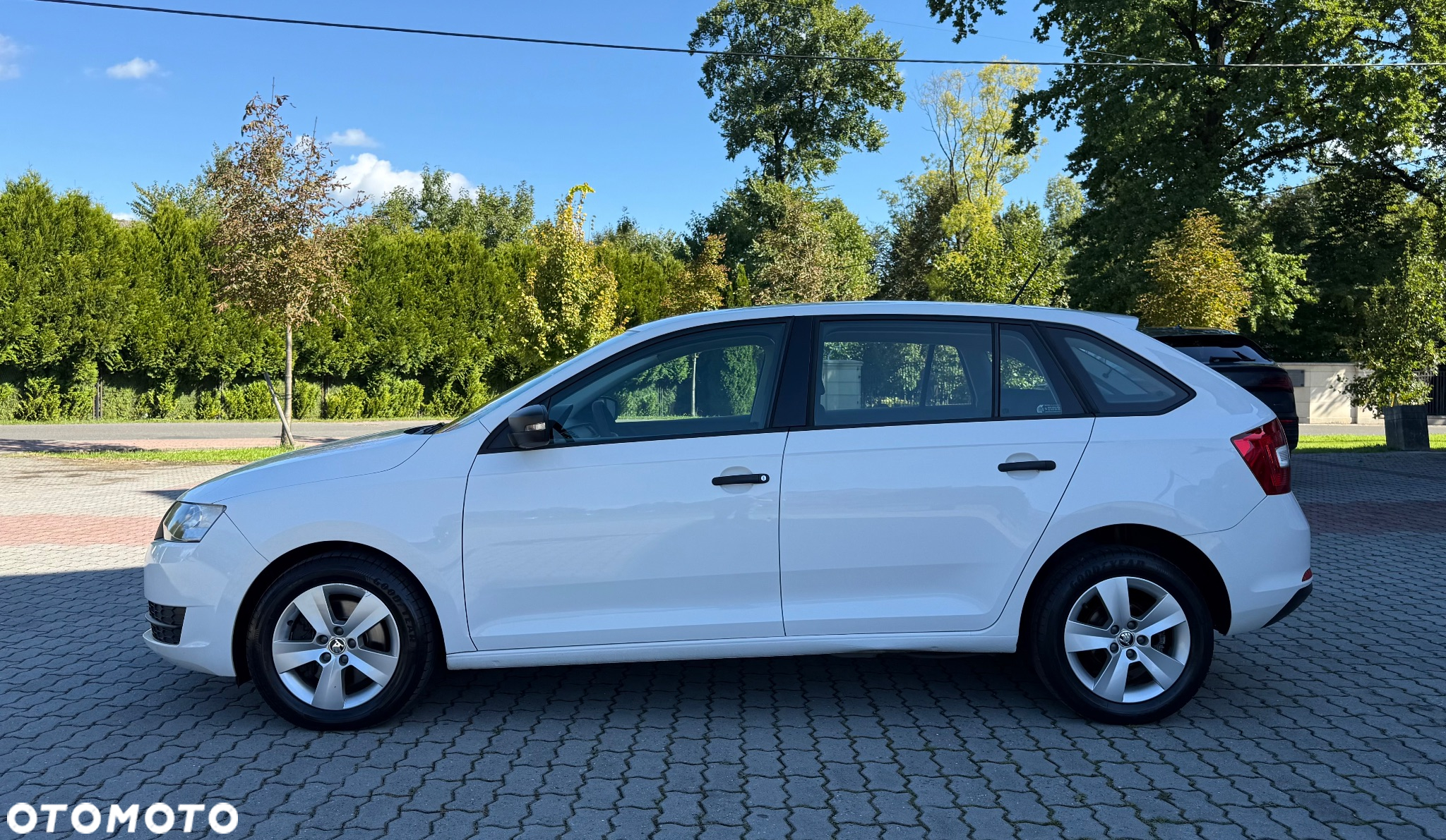 Skoda RAPID 1.6 TDI DPF Ambition - 12