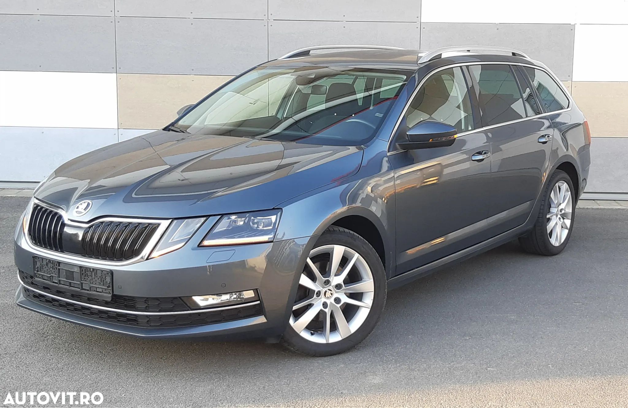 Skoda Octavia 2.0 TDI (Green tec) DSG Style - 1