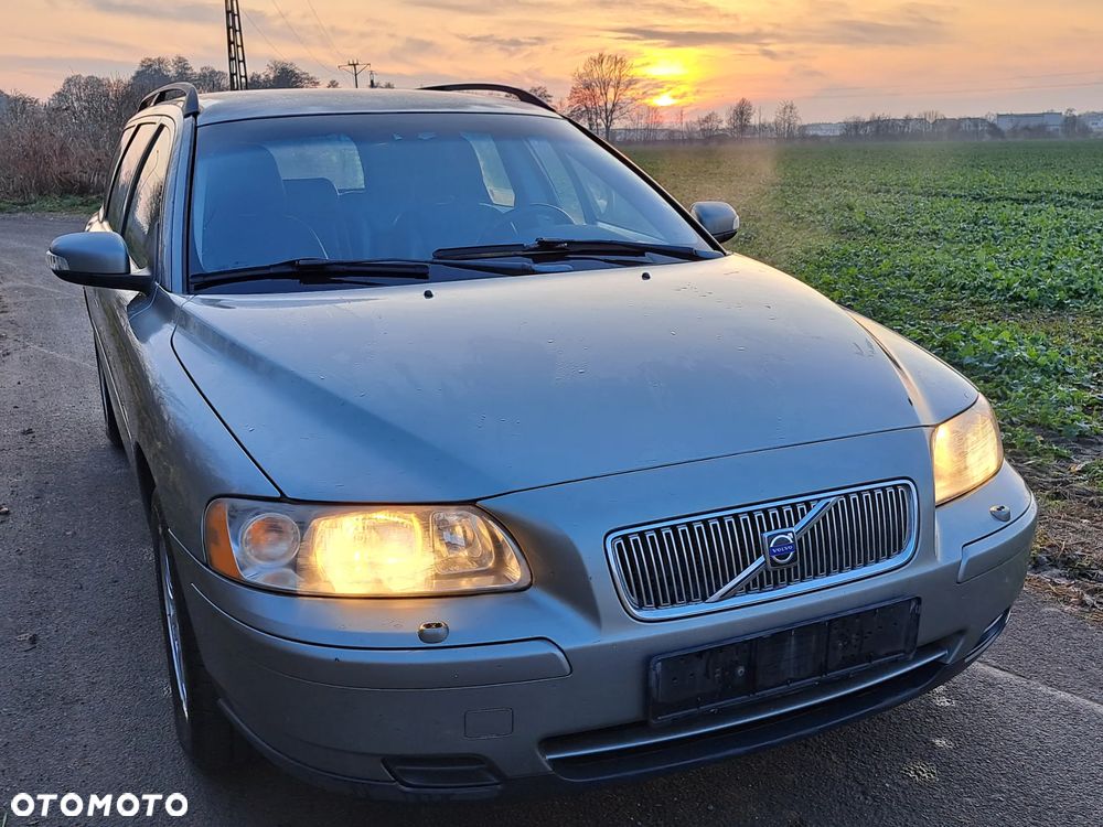 Volvo V70 2.4 Kinetic - 20