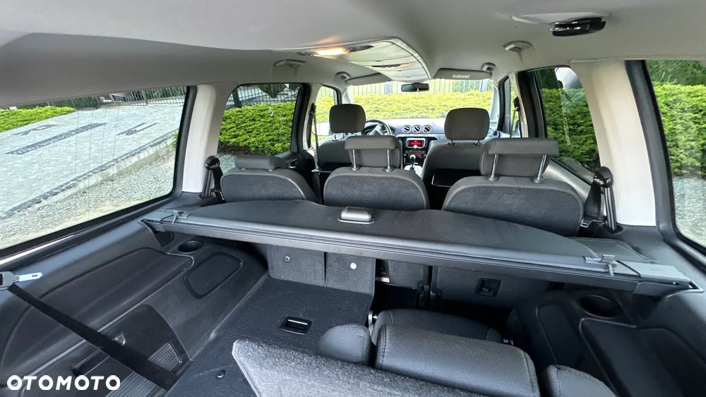 Ford S-Max - 21