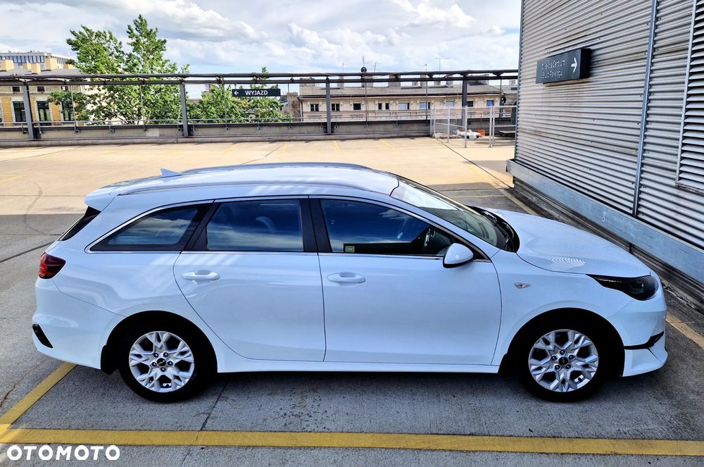 Kia Ceed 1.5 T-GDI M - 13