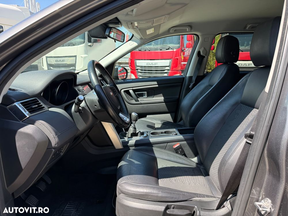 Land Rover Discovery Sport - 13