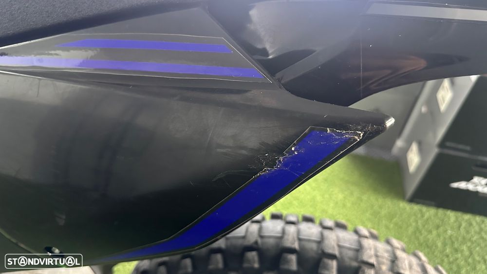 Yamaha YZ Monster energy - 10