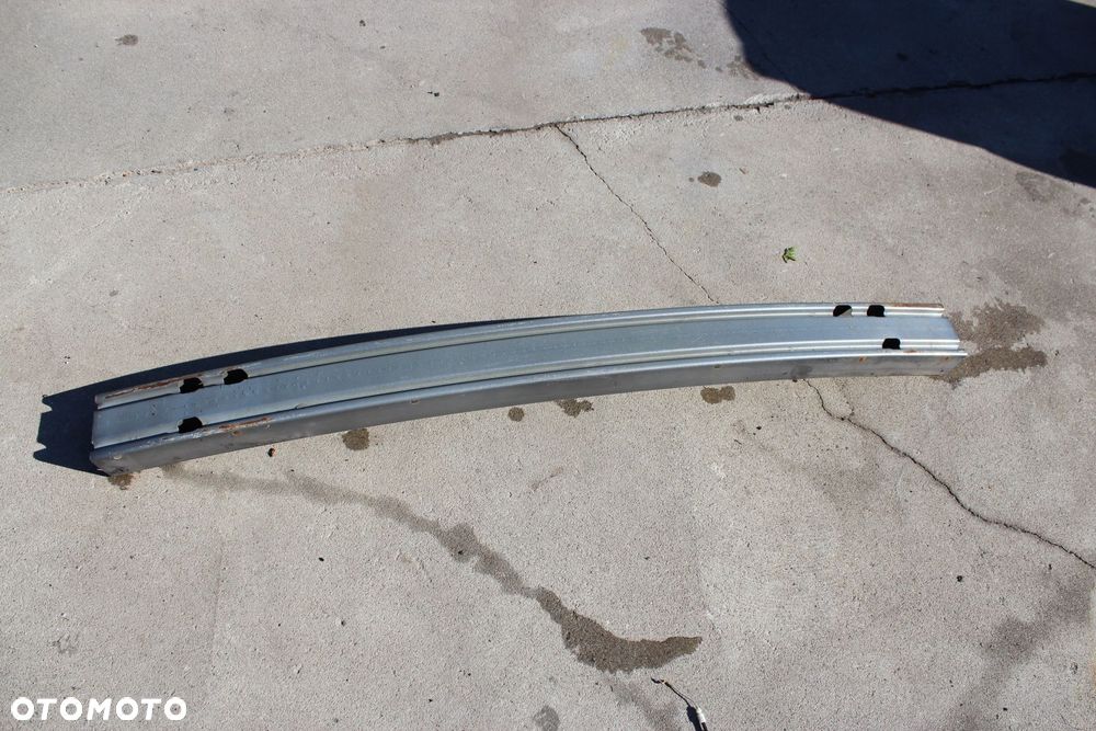 Tylna Belka Pod Zderzak Lancia Thema II 300C - 1