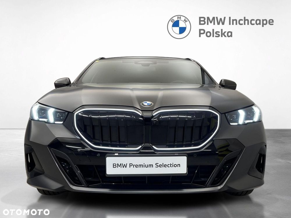 BMW Seria 5 520d xDrive mHEV M Sport - 9