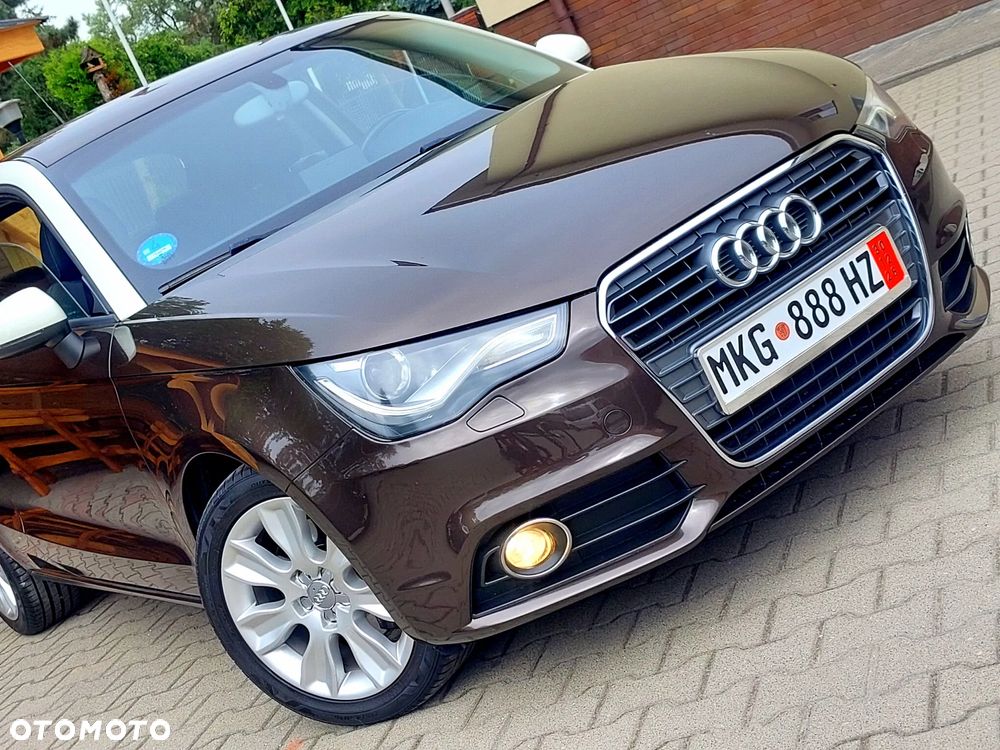 Audi A1 Sportback 1.6 TDI S line edition - 4