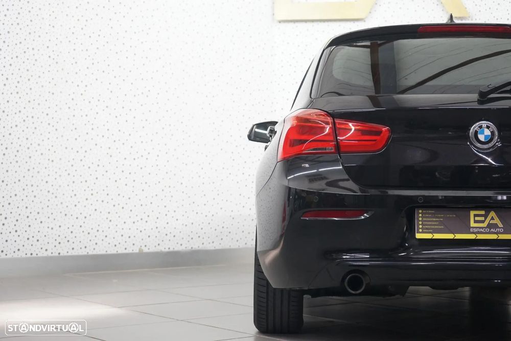 BMW 116 d Line Luxury Auto - 41