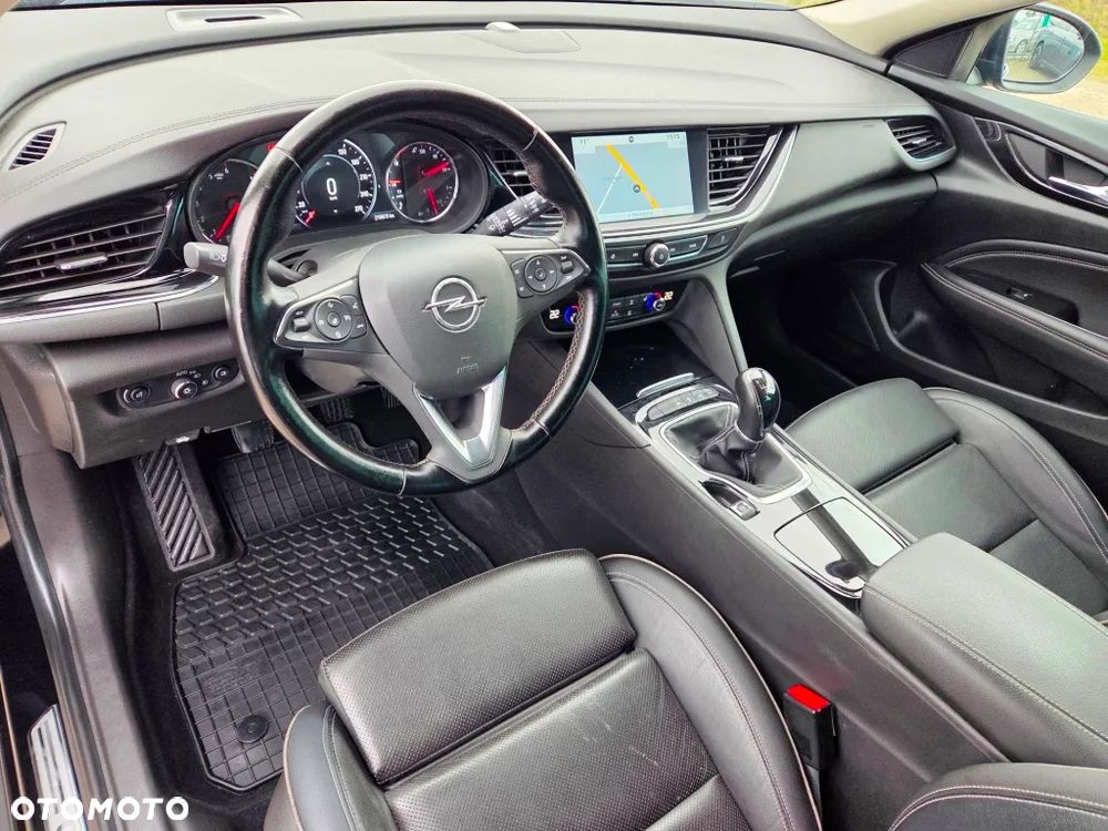 Opel Insignia 2.0 CDTI 4x4 Exclusive S&S - 26