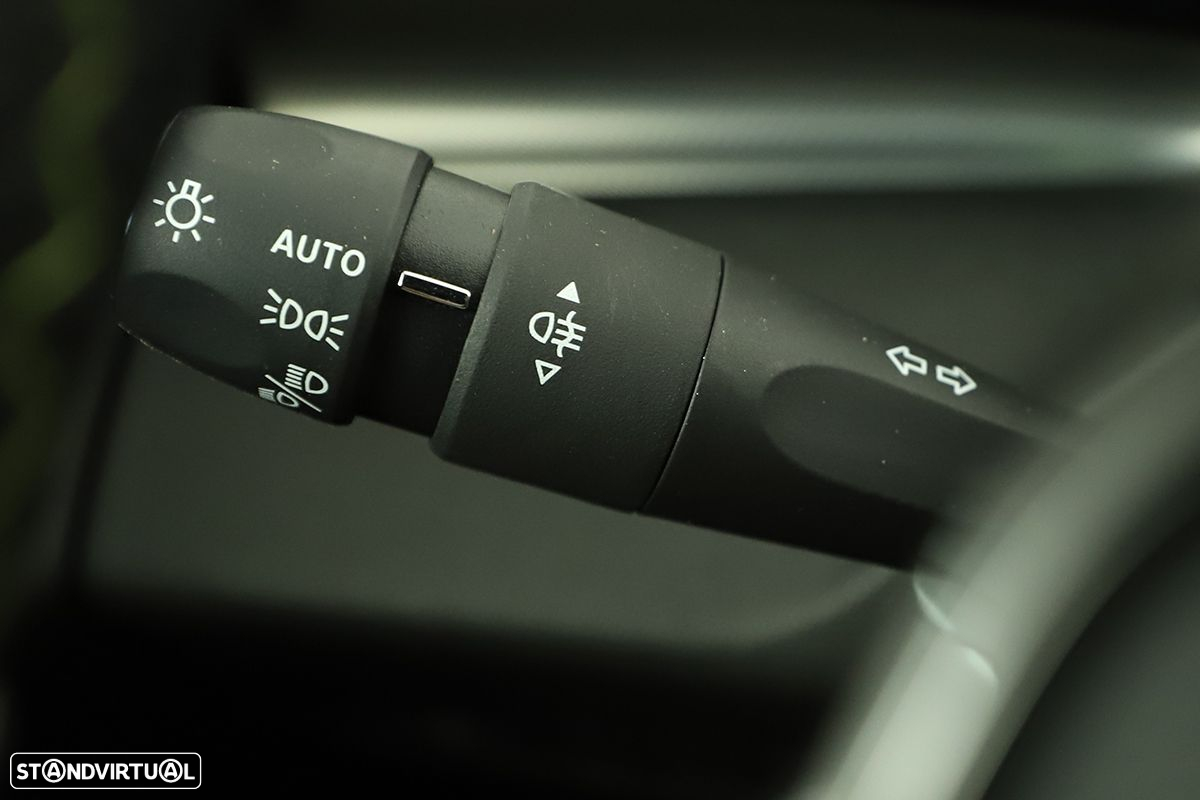 Peugeot 308 SW 1.2 PureTech GT EAT8 - 17