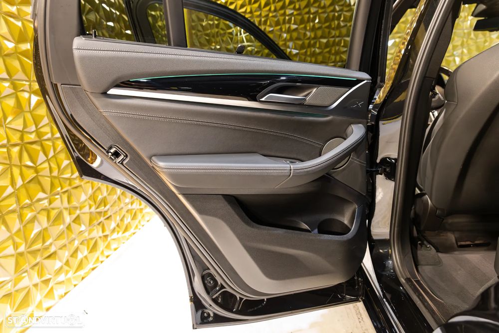 BMW X3 M Competition - 20