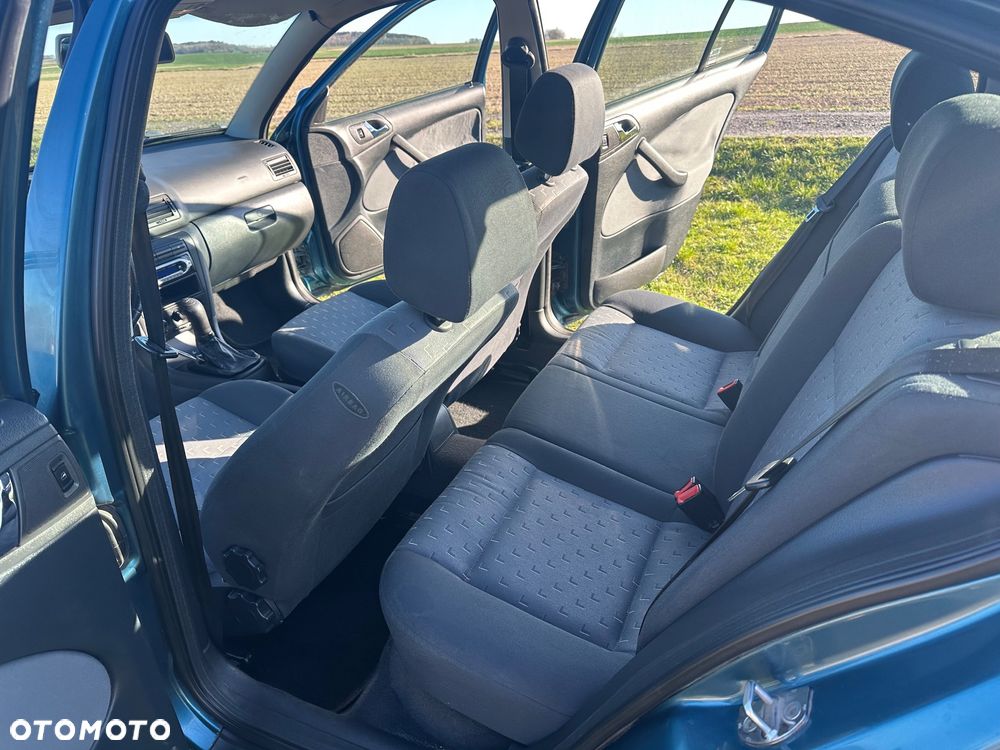 Skoda Octavia 1.6 Ice - 6