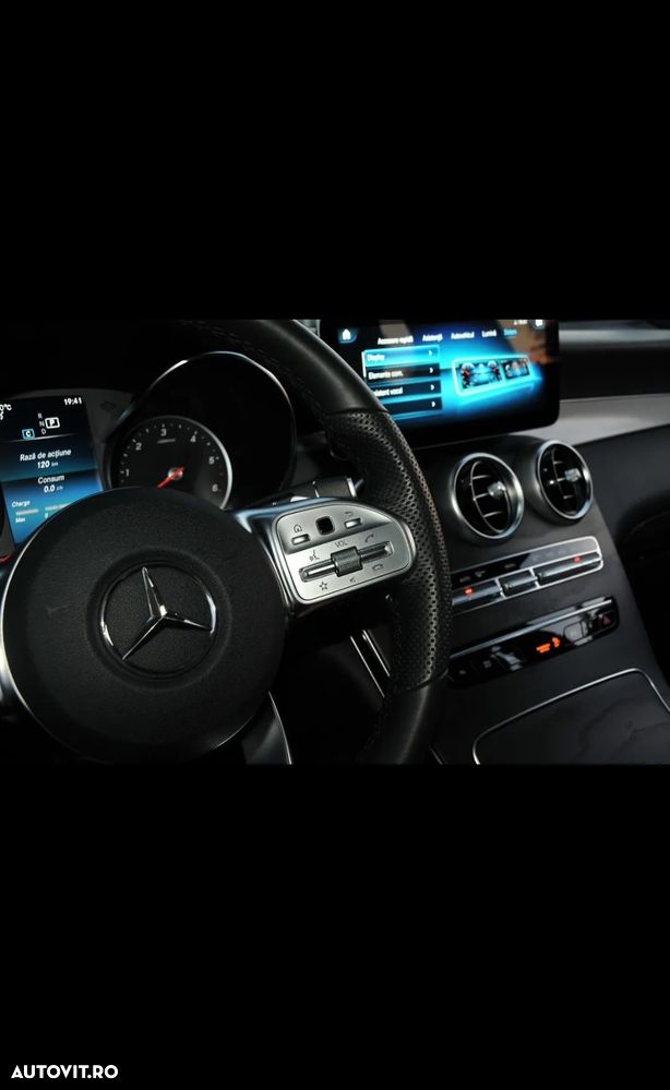 Mercedes-Benz GLC 220 d 4Matic 9G-TRONIC AMG Line - 22