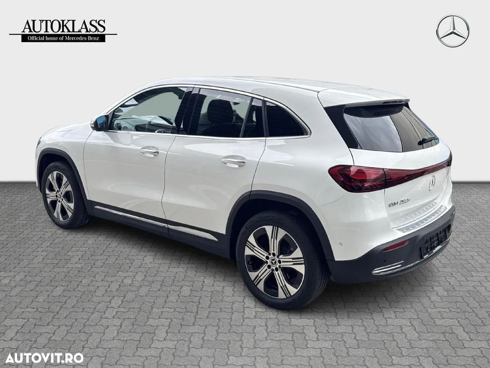 Mercedes-Benz EQA 250+ - 7