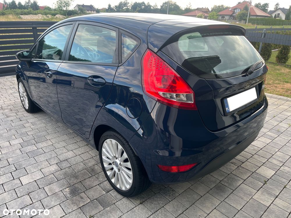 Ford Fiesta 1.4 Trend EU5 - 12