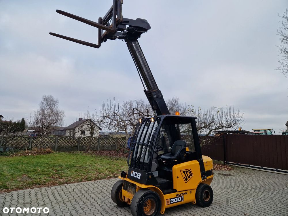 JCB TLT 30D ,TLT 25D ,teleskopowy 3 tony - 14