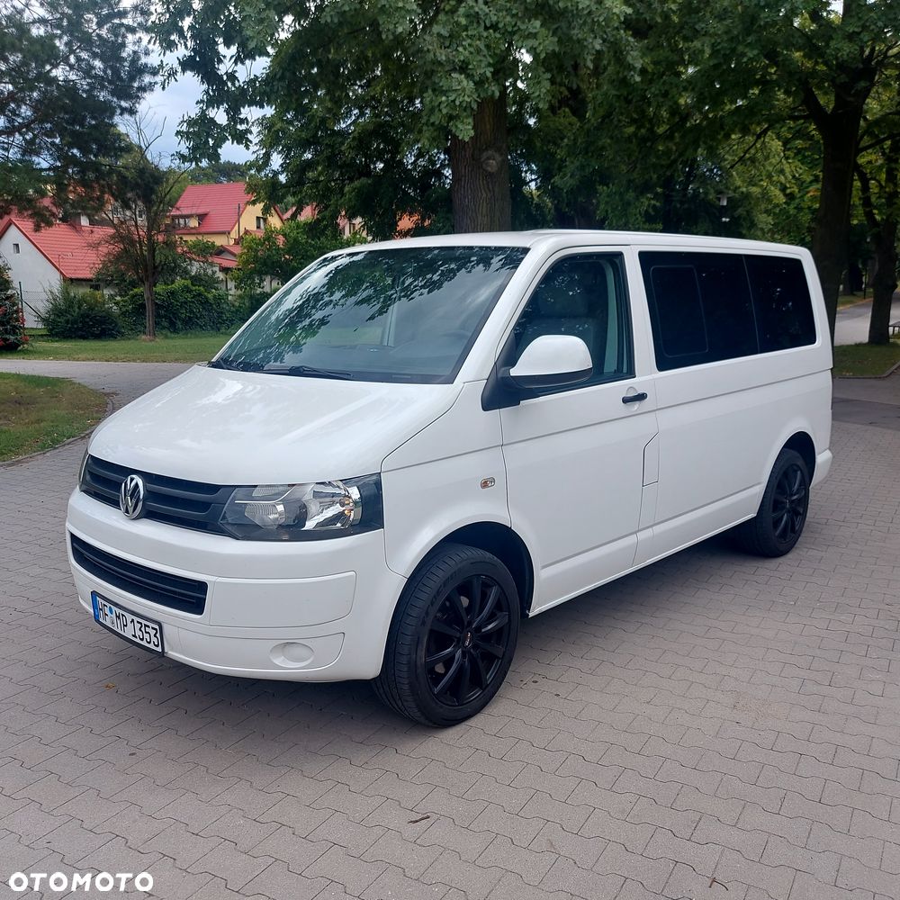 Volkswagen Caravelle - 19