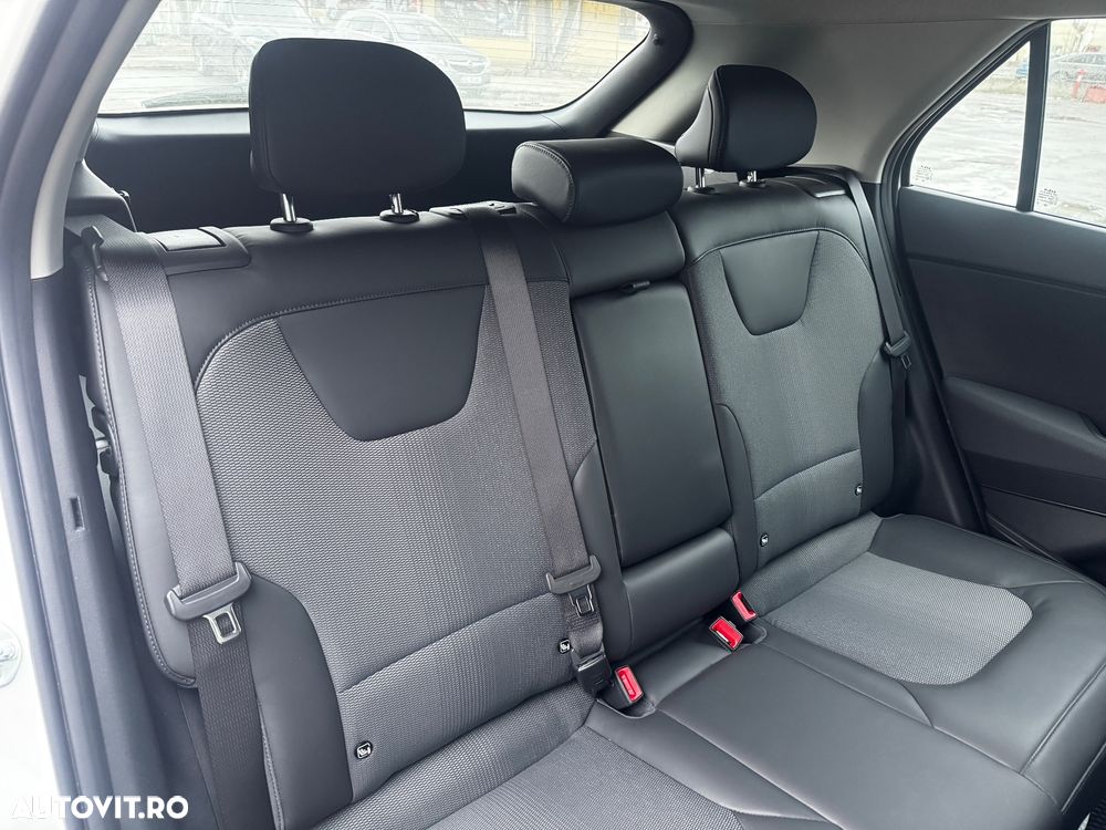 Kia Niro 1.6 GDI 6DCT HEV Premium - 11