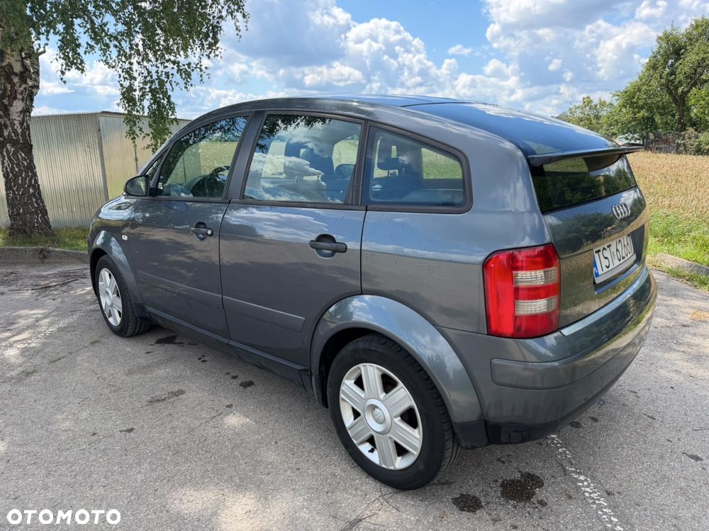 Audi A2 - 4
