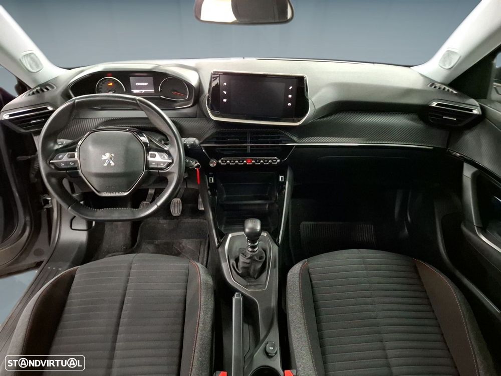 Peugeot 2008 1.2 PureTech Active Pack - 12