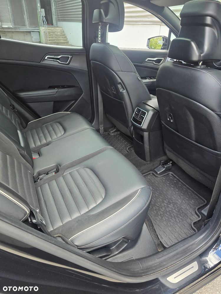 Kia Sportage 1.6 T-GDI AWD Paket GT-Line - 14